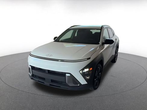 Used 2026 Hyundai Kona SEL Sport FWD image 7