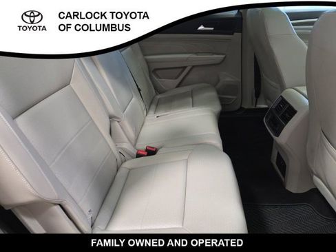 Used 2021 Volkswagen Atlas SEL AWD/4WD image 17