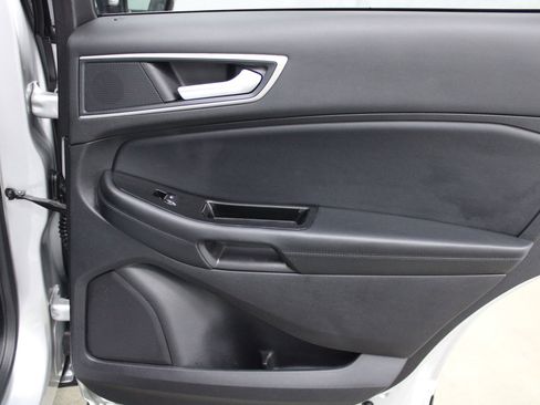 Used 2018 Ford Edge SEL w/ Equipment Group 201A image 20