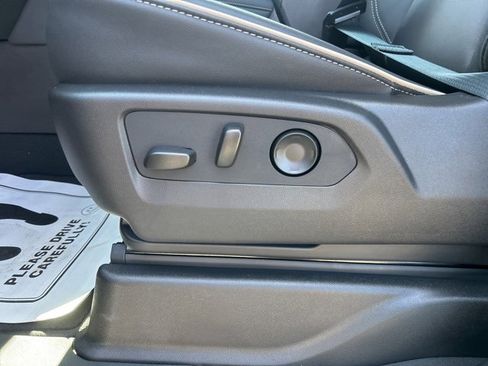 New 2026 Chevrolet Tahoe Premier image 16