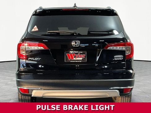 Used 2019 Honda Pilot Touring image 5