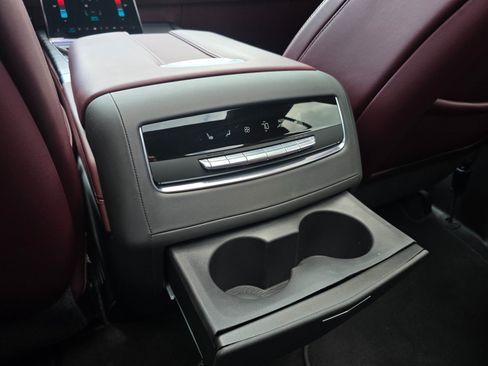 Used 2025 Cadillac Escalade Sport w/ Touring Package AWD/4WD image 33