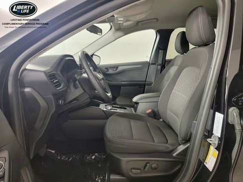 Used 2023 Ford Escape Active AWD/4WD image 13