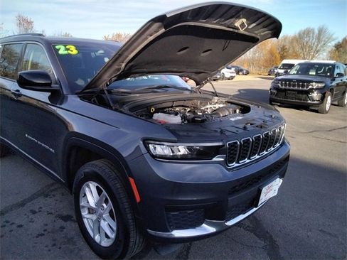 Used 2023 Jeep Grand Cherokee L Laredo w/ Luxury Tech Group I image 11