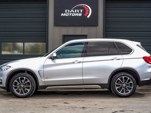 Used 2017 BMW X5 xDrive35d image 4