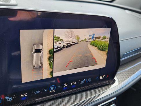 New 2026 Chevrolet Traverse High Country AWD/4WD image 16