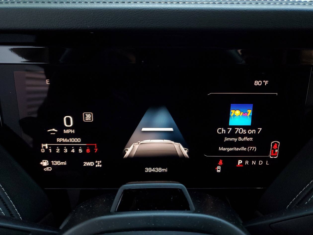Used 2025 GMC Yukon XL Denali Ultimate AWD/4WD image 30