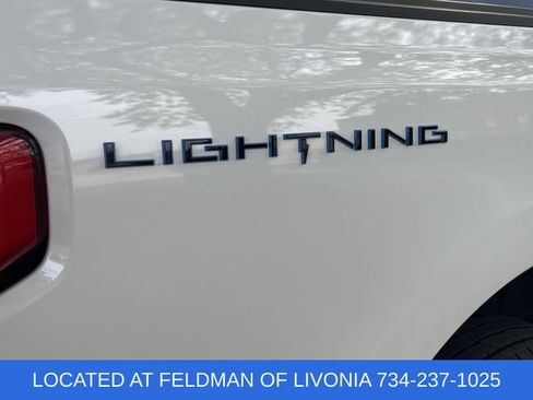 Used 2023 Ford F150 Lightning Platinum AWD/4WD image 32