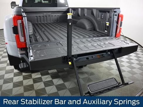 New 2026 Ford F450 Platinum AWD/4WD image 34