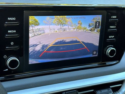 Used 2023 Kia K5 LXS image 21