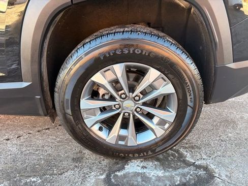 Used 2025 Chevrolet Equinox LT FWD image 10
