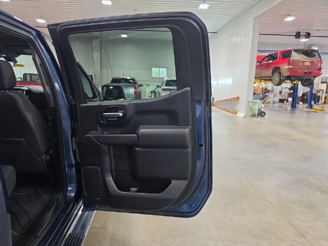 Used 2019 Chevrolet Silverado 1500 LT w/ All-Star Edition AWD/4WD image 27