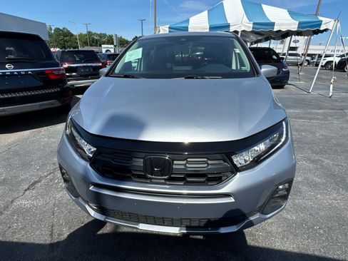 Used 2025 Honda Odyssey EX-L image 2
