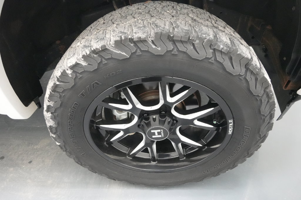 Used 2020 Ford F150 Platinum w/ Equipment Group 701A Luxury AWD/4WD image 11