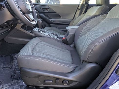 Used 2024 Subaru Crosstrek 2.0i Premium image 17