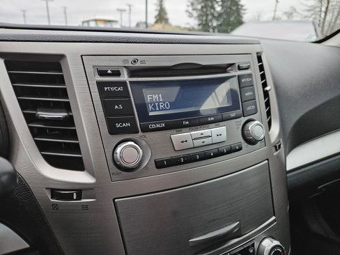 Used 2013 Subaru Outback 2.5i Premium image 17