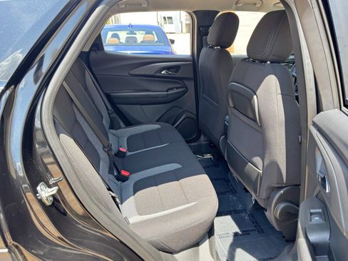 Used 2026 Chevrolet TrailBlazer LS FWD image 35