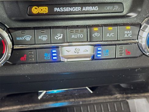 Used 2022 Ford F350 Lariat w/ Lariat Ultimate Package image 21