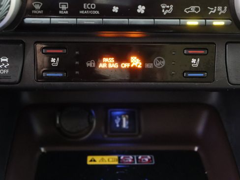 Used 2024 Toyota RAV4 Limited w/ Advanced Technology Package image 22