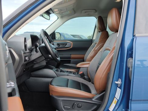 Used 2024 Ford Bronco Sport Outer Banks image 13