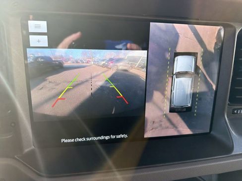 Used 2024 Ford Bronco Wildtrak image 17