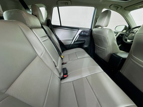 Used 2016 Toyota RAV4 XLE image 26