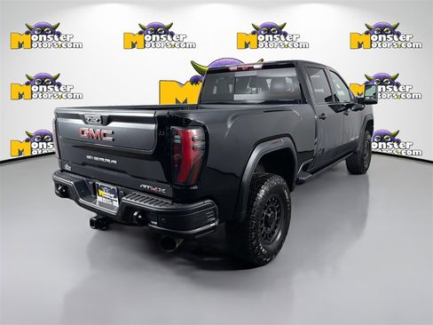 Used 2024 GMC Sierra 2500 AT4X w/ AT4X AEV Edition image 5