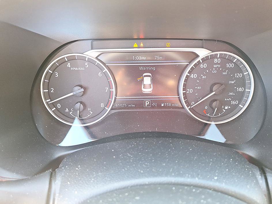 Certified 2024 Nissan Sentra SR FWD image 14
