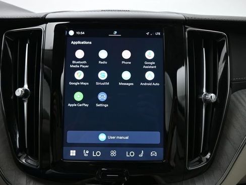 Used 2024 Volvo XC60 B5 Ultimate w/ Protection Package Premier image 12