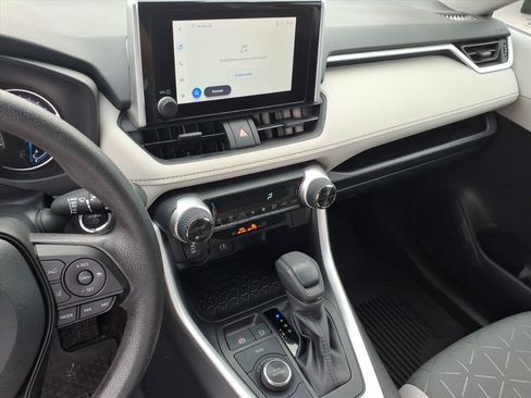 Used 2025 Toyota RAV4 XLE w/ Convenience Package AWD/4WD image 36