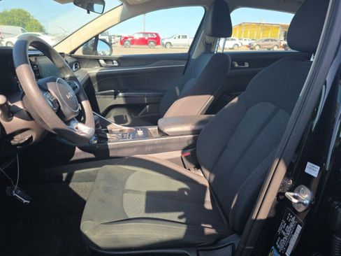 Used 2022 Kia K5 LXS FWD image 7