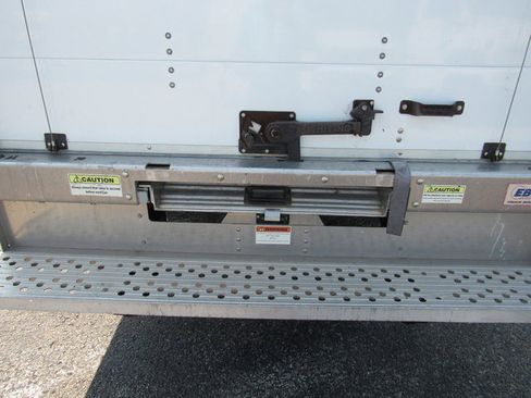 Used 2019 Ford Transit 350 156 DRW RWD image 17