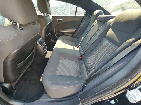Used 2019 Dodge Charger GT RWD image 6