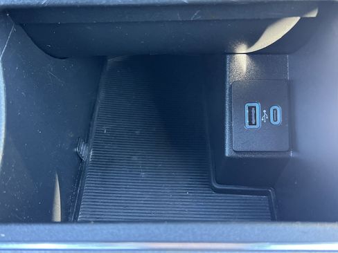 Certified 2023 Ford Edge ST image 10