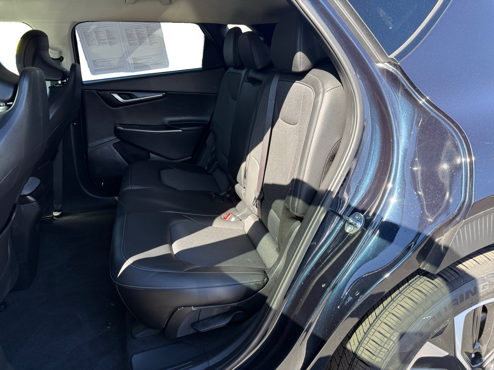Used 2024 Kia EV6 Light RWD image 16