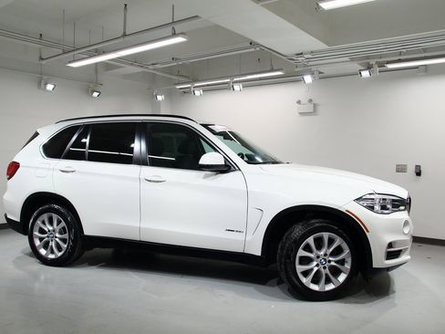 Used 2016 BMW X5 xDrive35i image 9