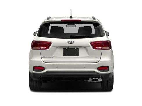 Used 2020 Kia Sorento LX image 8