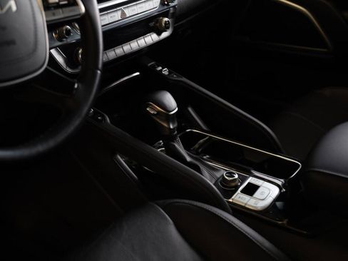 Used 2022 Kia Telluride EX w/ EX Premium Package image 7