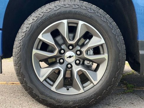 Used 2025 Chevrolet Silverado 1500 RST image 35