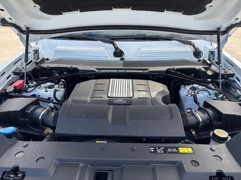 New 2026 Land Rover Defender 110 V8 image 23