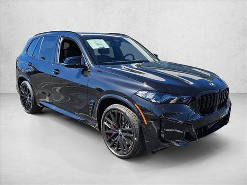 New 2026 BMW X5 M60i w/ Climate Comfort Package image 6
