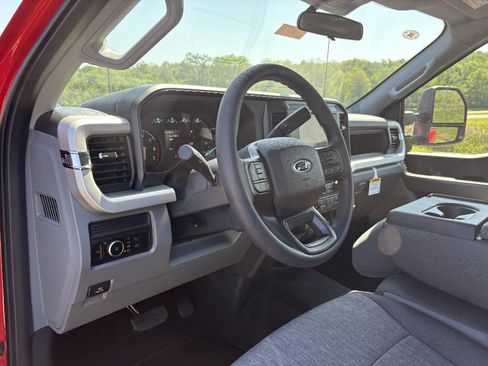 New 2026 Ford F250 XL w/ STX Appearance Package AWD/4WD image 29