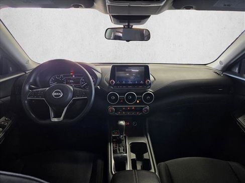 Used 2024 Nissan Sentra SV FWD image 15