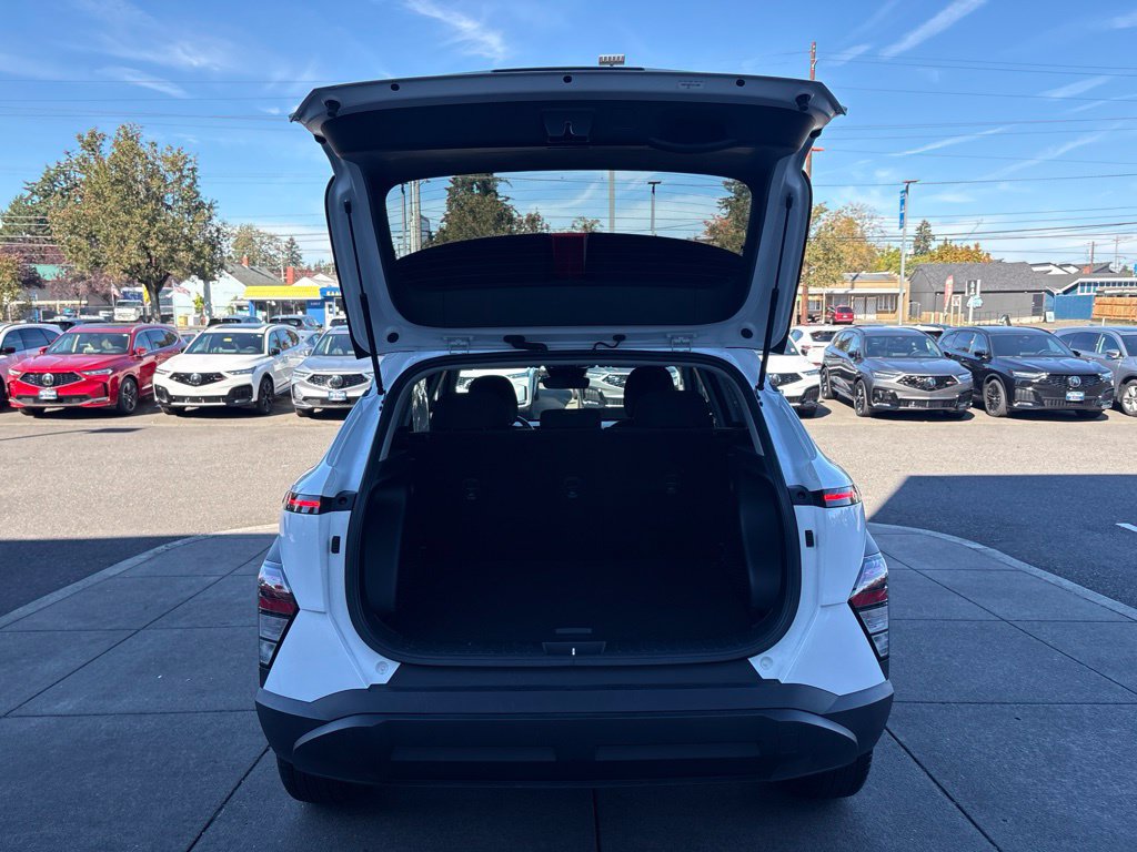 Used 2026 Hyundai Kona SEL Sport FWD image 9