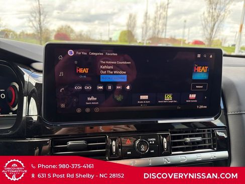 New 2026 Nissan Pathfinder SL w/ SL Premium Package AWD/4WD image 17