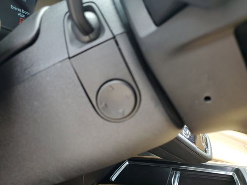 Used 2022 Lincoln Corsair Reserve image 19