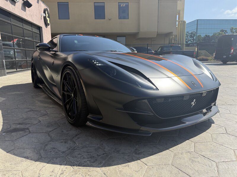 Used 2023 Ferrari 812 GTS RWD image 4