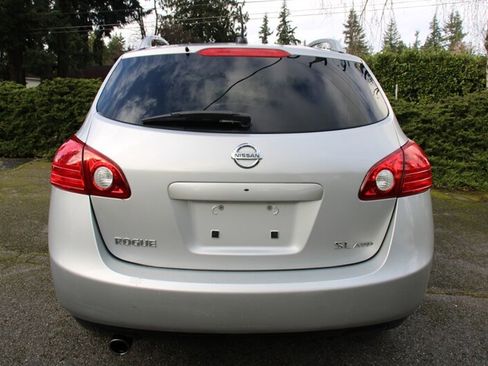Used 2009 Nissan Rogue SL w/ Premium Pkg image 11