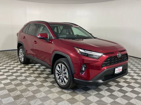Used 2025 Toyota RAV4 XLE Premium w/ Weather Package AWD/4WD image 26