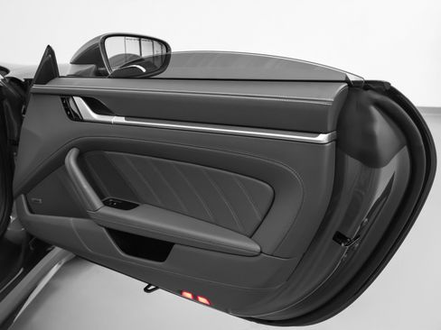 Used 2021 Porsche 911 Turbo S image 43